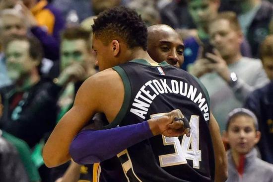 阿斯：恩德里克租借里昂已经敲定，即使阿隆索离任也不会改变（阿斯：恩德里克租借至里昂已敲定，阿隆索离任与否不影响决定）