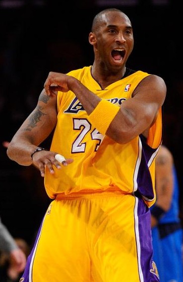 邮报：穆帅在土耳其住的酒店为奥斯曼宫殿改建，他钟爱室内泳池（邮报：穆帅下榻土耳其由奥斯曼宫殿改建的酒店，偏爱室内泳池）