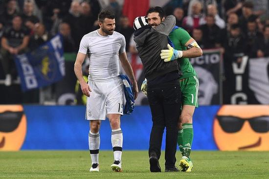 每体：赫塔费前锋胡安米因为植发，缺席了球队几场季前赛