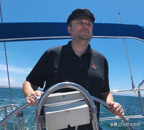 意媒：基耶萨可能冬窗回意甲，国米和米兰都在密切关注（意媒：基耶萨或冬窗重返意甲，国米与米兰高度关注）