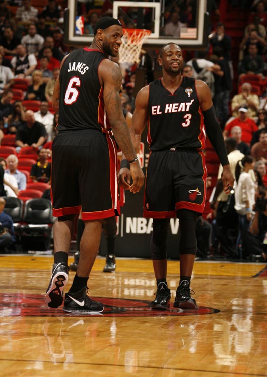 美记：奇才&太阳&公牛都有意小萨，但本人已做好留国王准备（美媒：奇才、太阳、公牛有意小萨，他已准备继续留在国王）